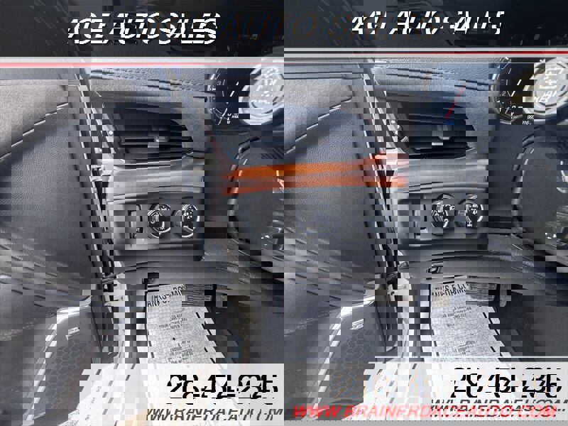 Used 2016 Cadillac Escalade ESV Premium AWD/4WD image 16