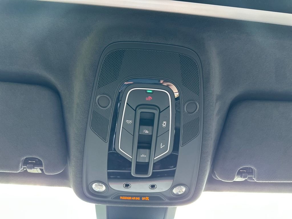 New 2026 Audi SQ7 Prestige image 26