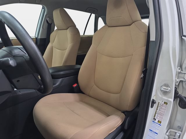 Used 2022 Toyota RAV4 LE AWD/4WD image 14
