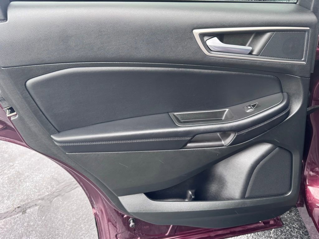 Used 2023 Ford Edge SEL w/ Convenience Package image 30