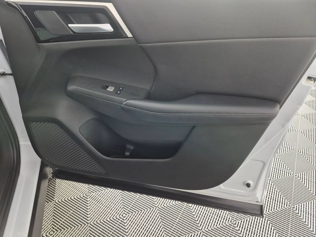 Used 2023 Mitsubishi Outlander SE FWD image 33