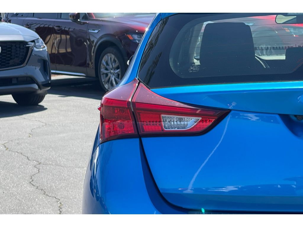 Used 2017 Toyota Corolla iM w/ Carpet Mat Package FWD image 43