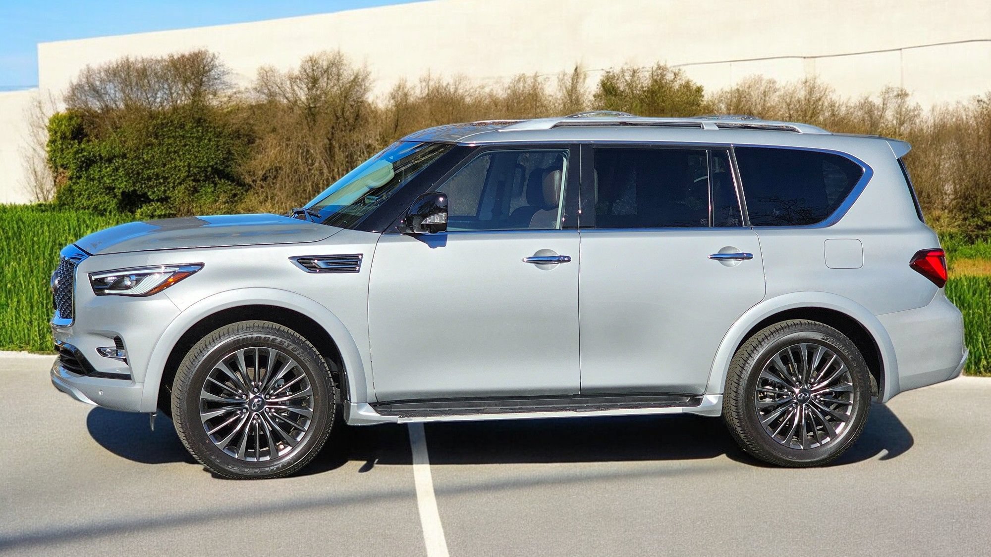 Used 2022 INFINITI QX80 Sensory w/ All-Season Package AWD/4WD image 10