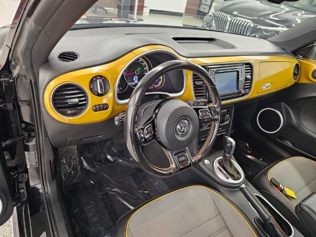 Used 2016 Volkswagen Beetle 1.8T Dune w/ Dune Technology Package FWD image 7