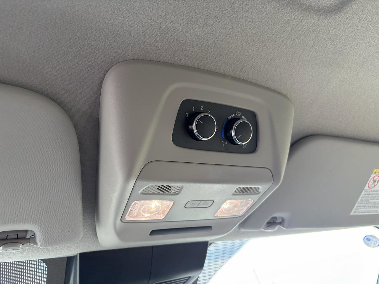 Used 2025 Ford Transit 350 XLT image 21