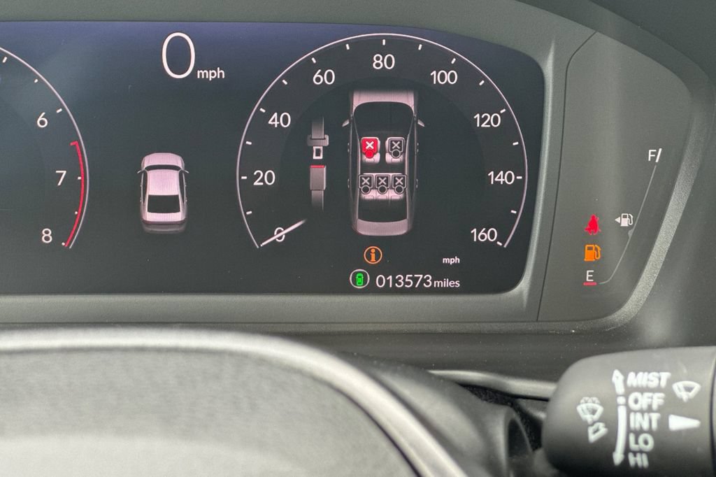 Certified 2025 Honda Accord SE image 31