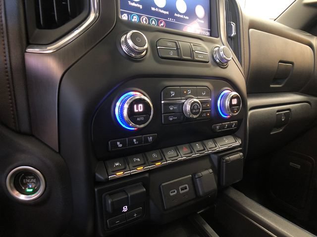 Used 2022 GMC Sierra 1500 AT4 w/ AT4 Premium Package AWD/4WD image 17