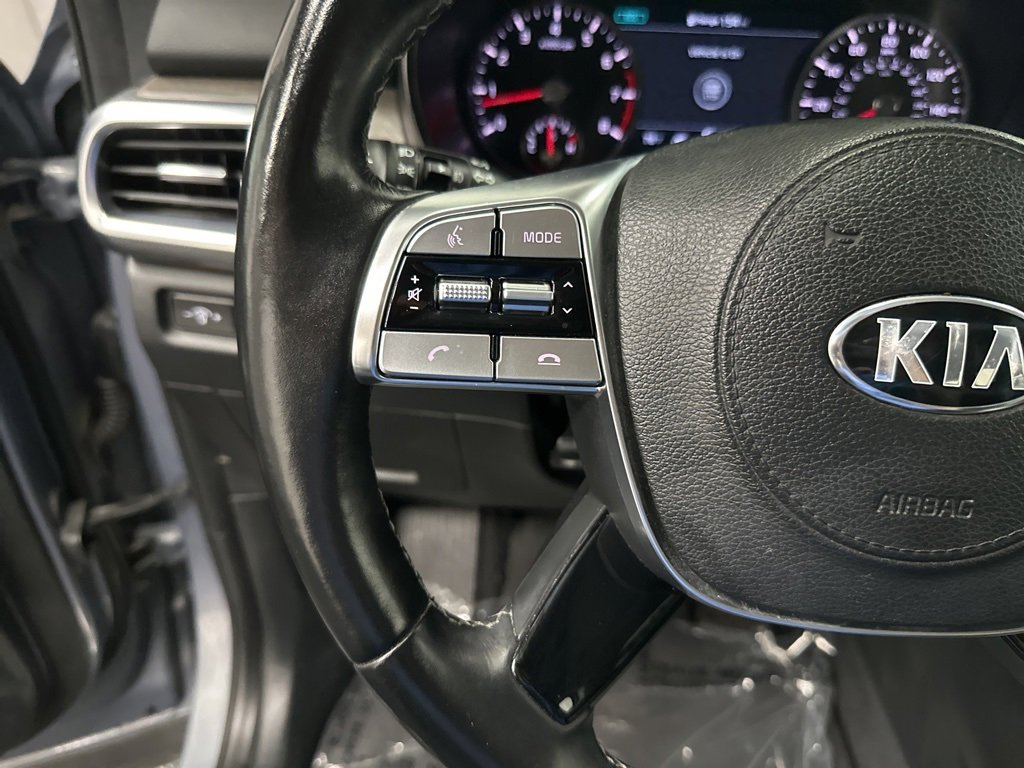 Used 2022 Kia Telluride SX w/ SX Prestige Package image 16