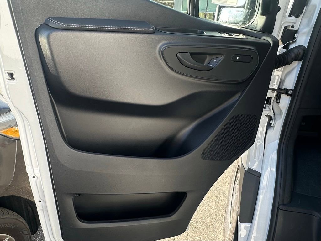 New 2025 Mercedes-Benz Sprinter 2500 image 16