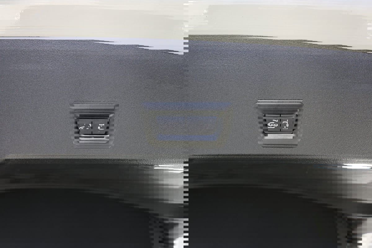 Used 2024 BMW XM Label Red w/ M Driver's Package image 45