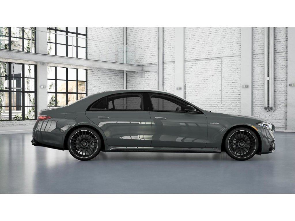 Used 2025 Mercedes-Benz S 63 AMG S image 2