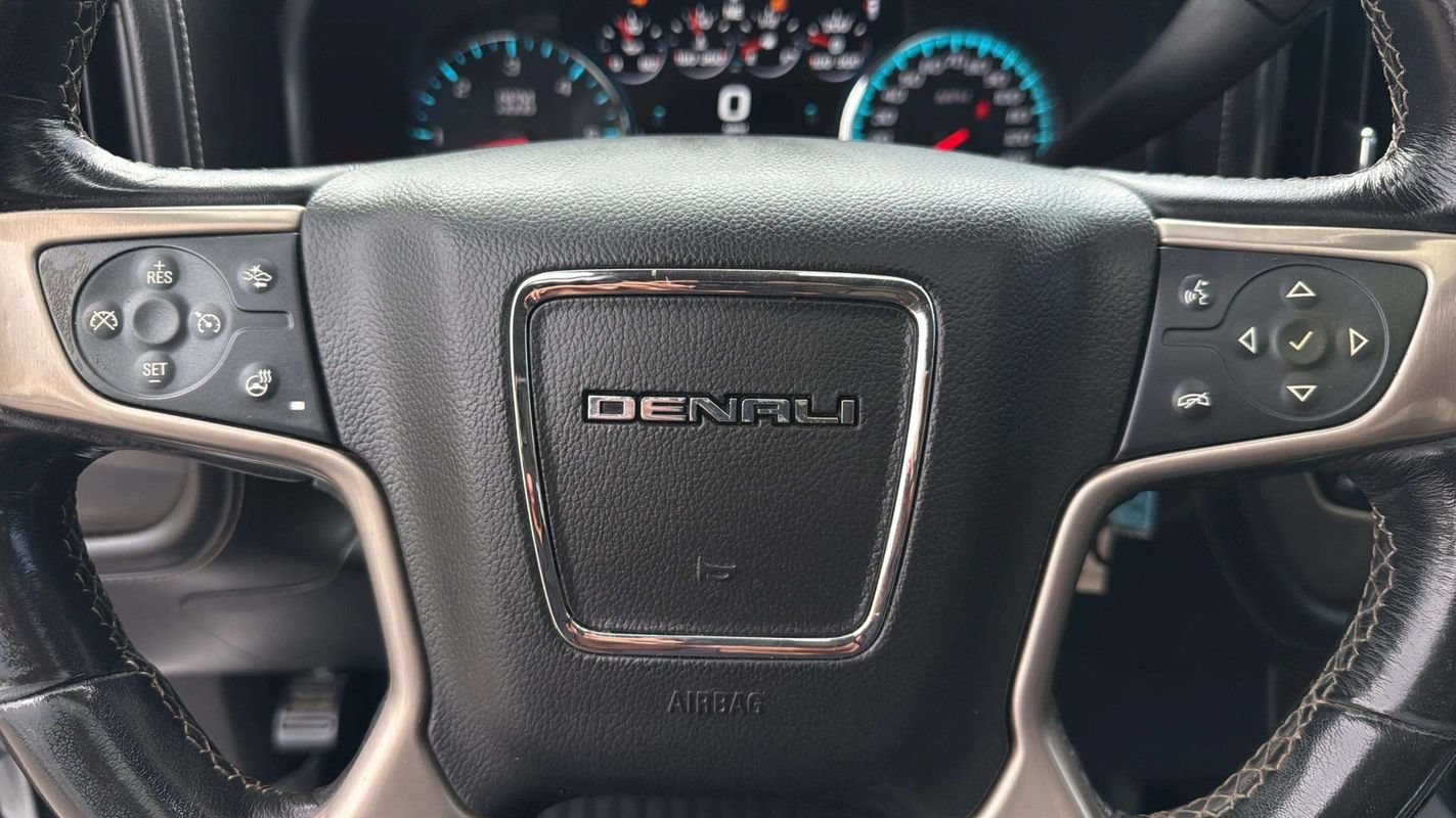 Used 2018 GMC Sierra 1500 Denali w/ Denali Ultimate Package AWD/4WD image 13