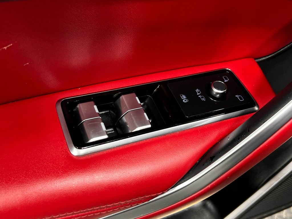 Used 2021 Jaguar F-PACE R-Dynamic S image 16