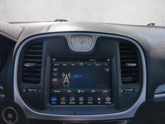 Used 2018 Chrysler 300 Touring w/ Sport Appearance Package image 11