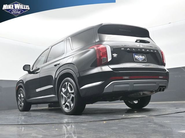 Used 2024 Hyundai Palisade Limited FWD image 21