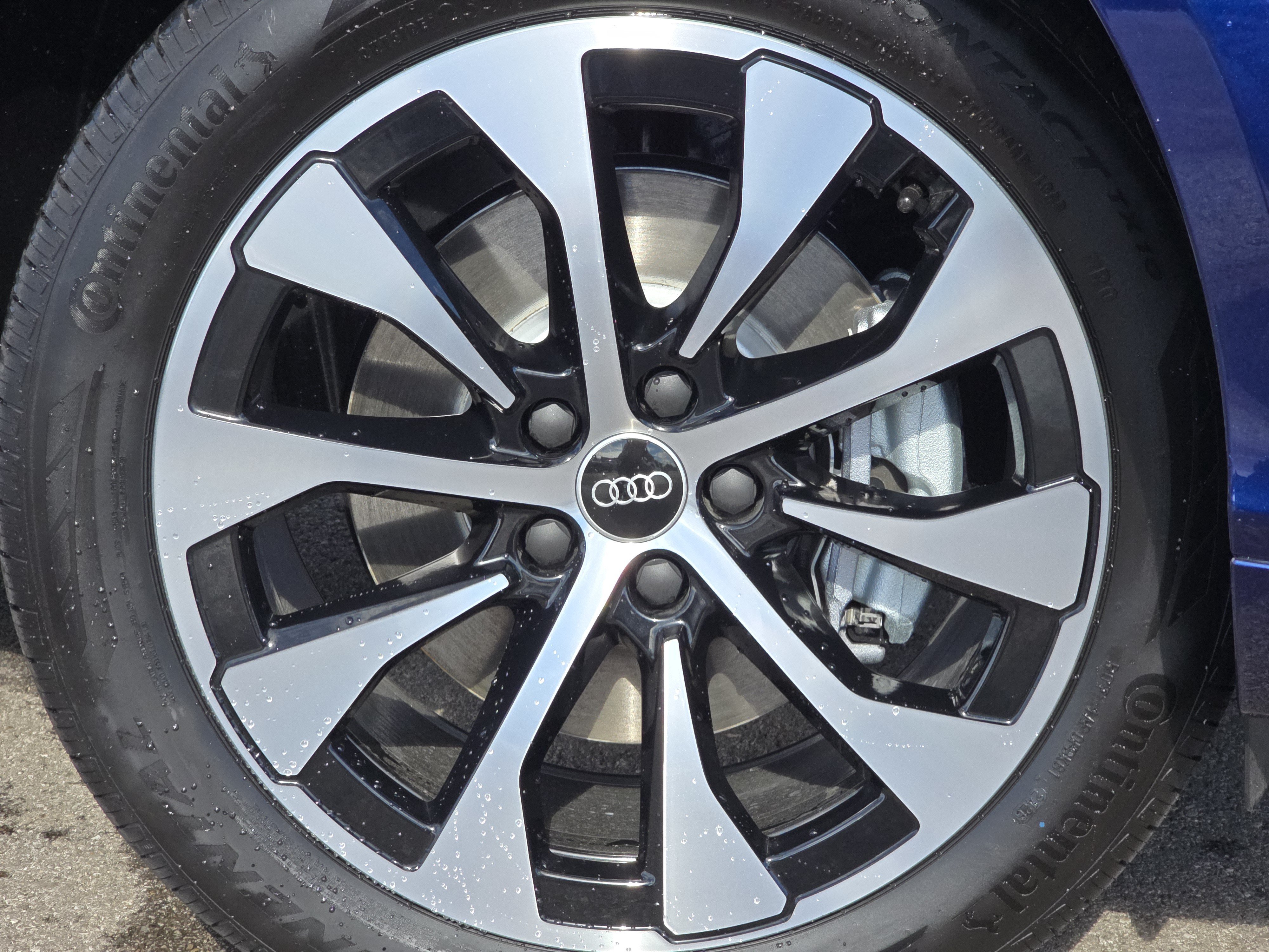 New 2026 Audi Q3 quattro 2.0T AWD/4WD image 16