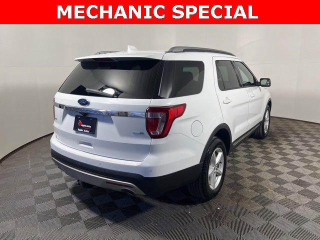 Used 2016 Ford Explorer XLT w/ Equipment Group 202A image 8