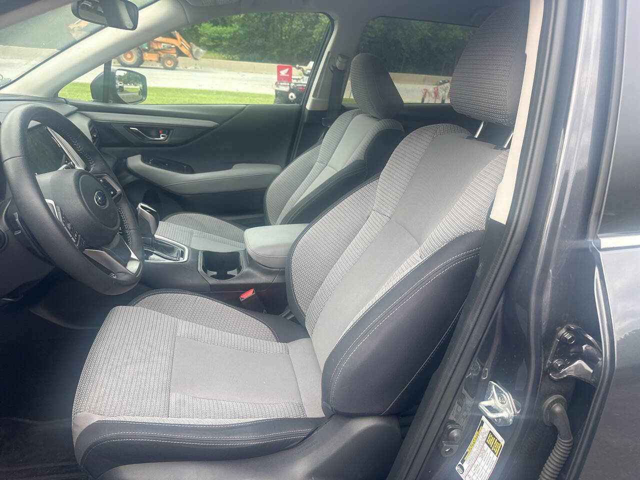 Used 2023 Subaru Outback Premium image 14