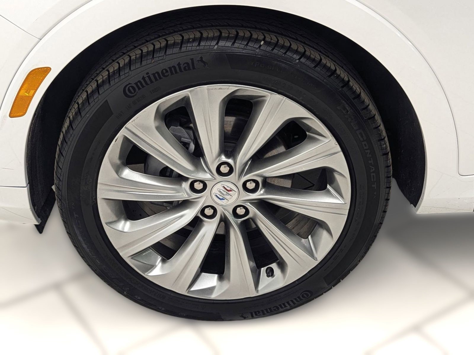 Used 2024 Buick Envista Avenir image 9