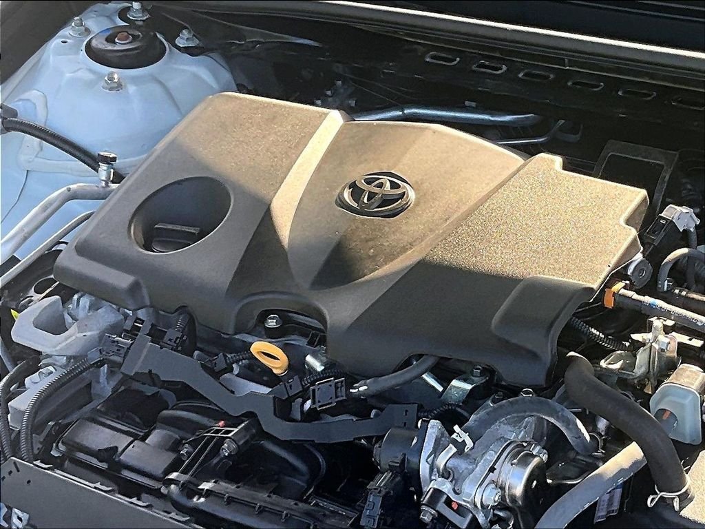 Used 2024 Toyota Camry SE AWD/4WD image 34