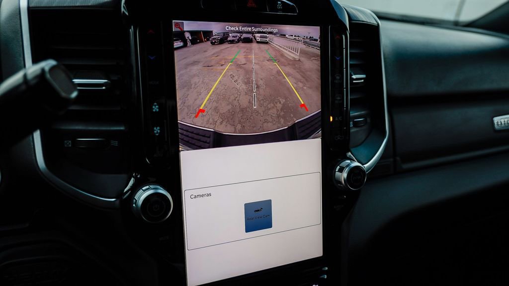 Used 2025 RAM 2500 Big Horn image 27