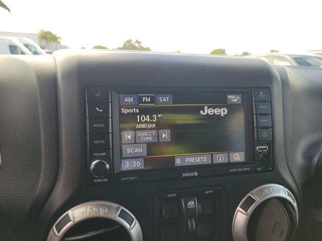 Used 2017 Jeep Wrangler Unlimited Sahara w/ Mopar Chrome Edition Group image 23