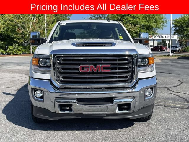Used 2019 GMC Sierra 2500 SLT w/ Duramax Plus Package AWD/4WD image 8