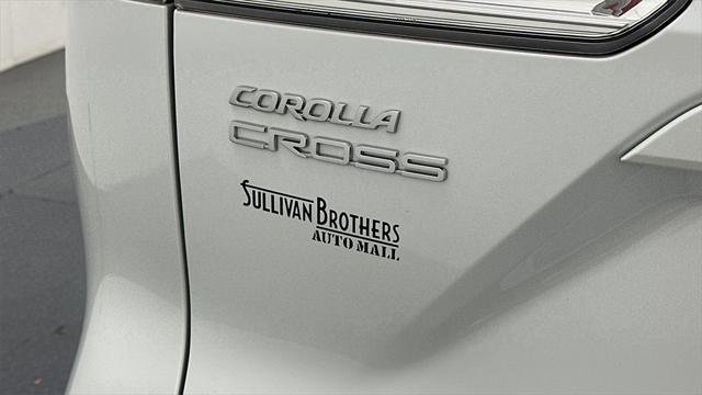 Certified 2022 Toyota Corolla Cross LE image 20