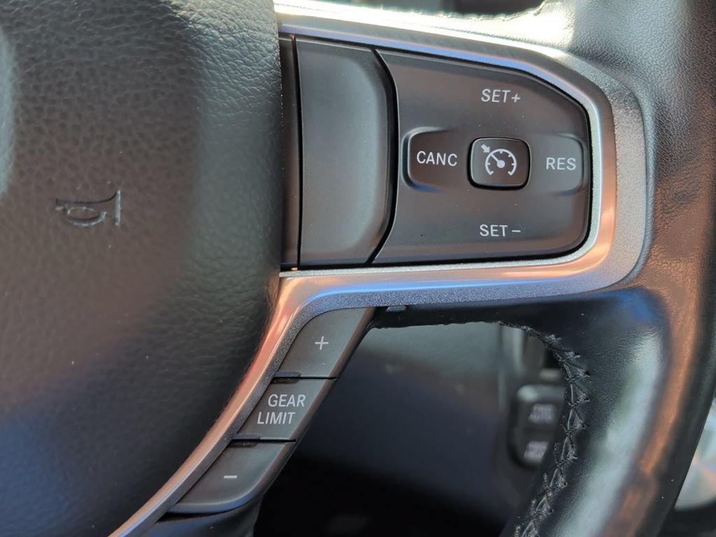Used 2019 RAM 1500 Laramie w/ Sport Appearance Package AWD/4WD image 13