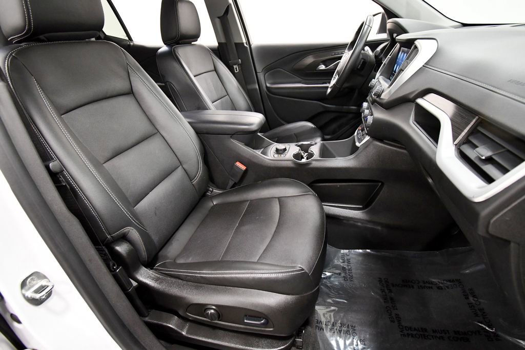 Used 2022 GMC Terrain SLT w/ LPO, Floor Liner Package image 18