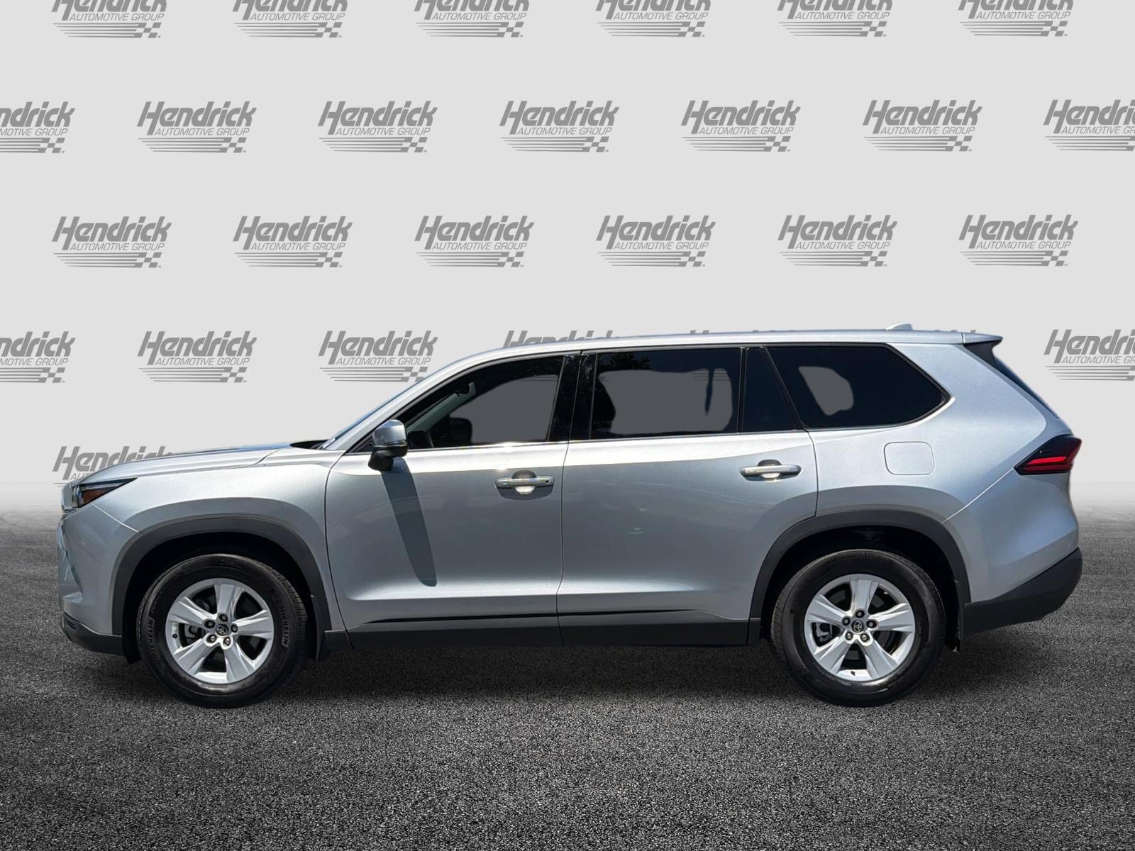 Used 2025 Toyota Grand Highlander AWD Hybrid image 8