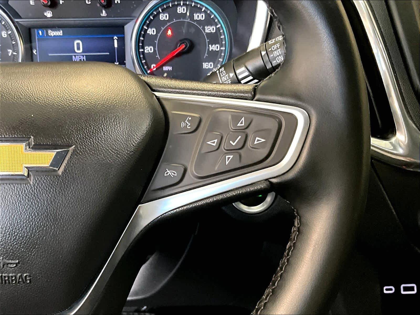 Used 2023 Chevrolet Equinox LT AWD/4WD image 25