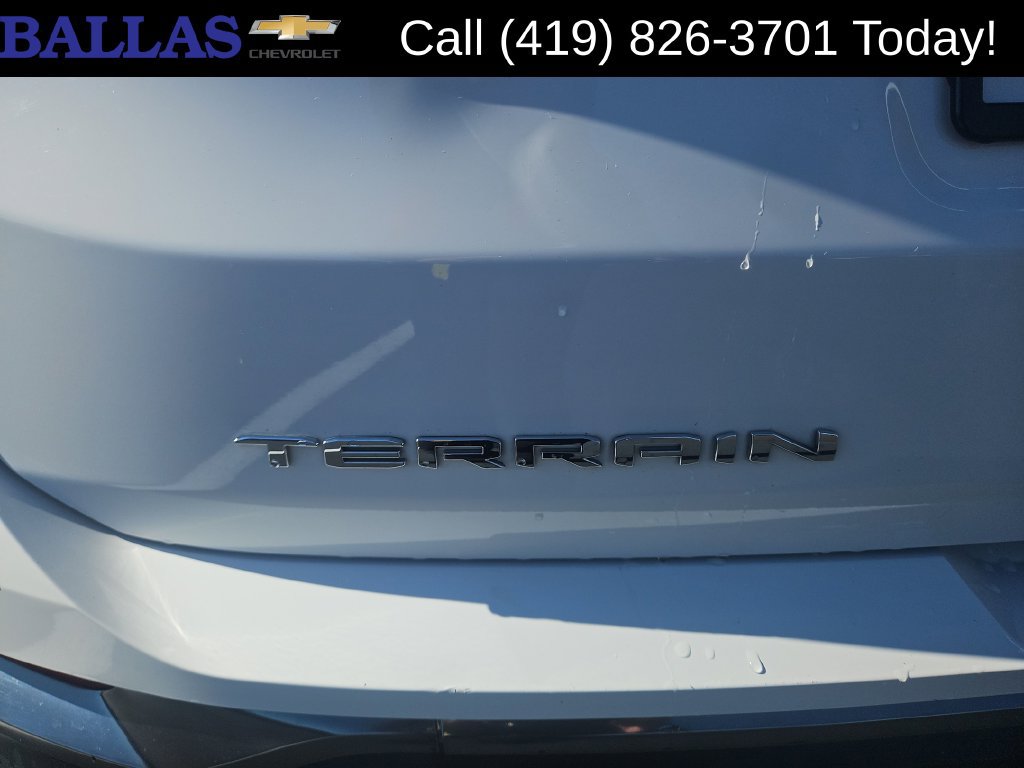 Certified 2024 GMC Terrain AT4 w/ GMC Pro Grade Package AWD/4WD image 32