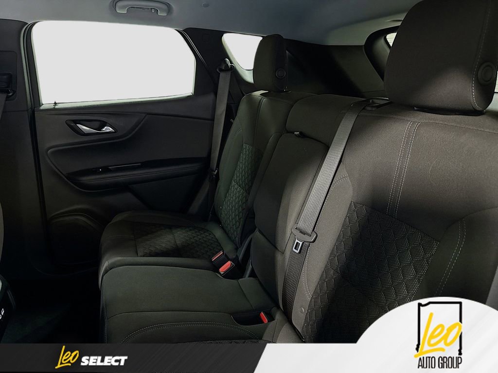 Used 2021 Chevrolet Blazer LT FWD image 24