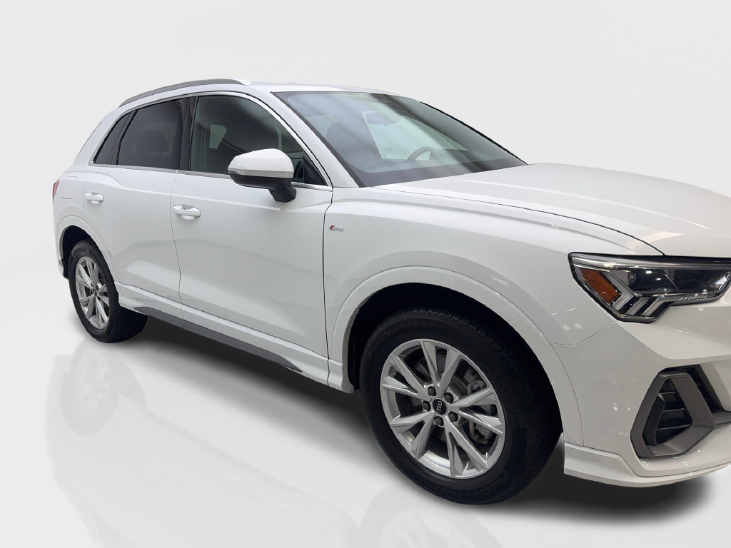 Used 2025 Audi Q3 2.0T Premium AWD/4WD image 14