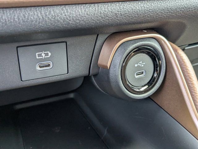 New 2026 Toyota Grand Highlander AWD Hybrid image 23