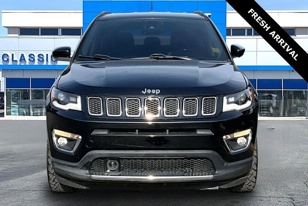 Used 2018 Jeep Compass Limited image 2