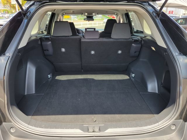 Used 2024 Toyota RAV4 XLE FWD image 21