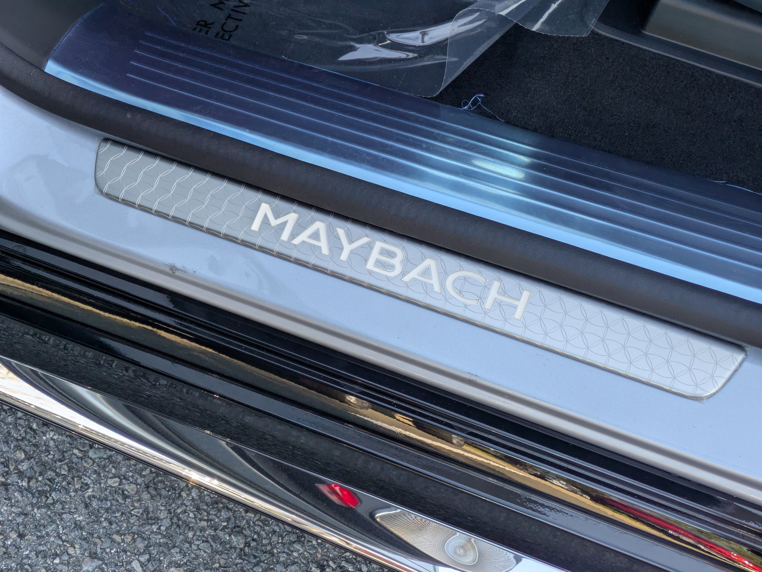 New 2026 Mercedes-Benz Maybach GLS 600 4MATIC image 25