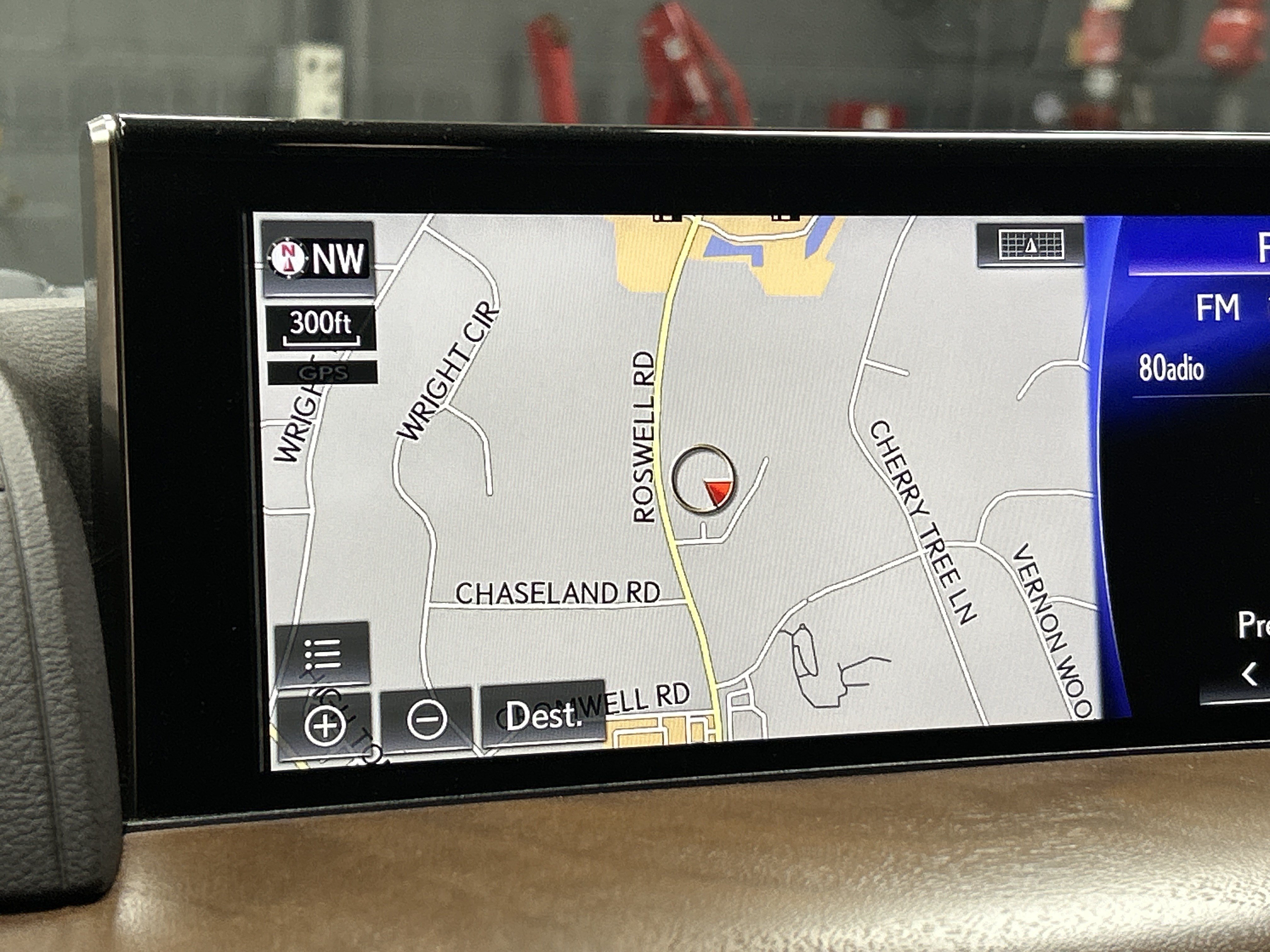 Used 2020 Lexus LX 570 4WD w/ Luxury Package image 24