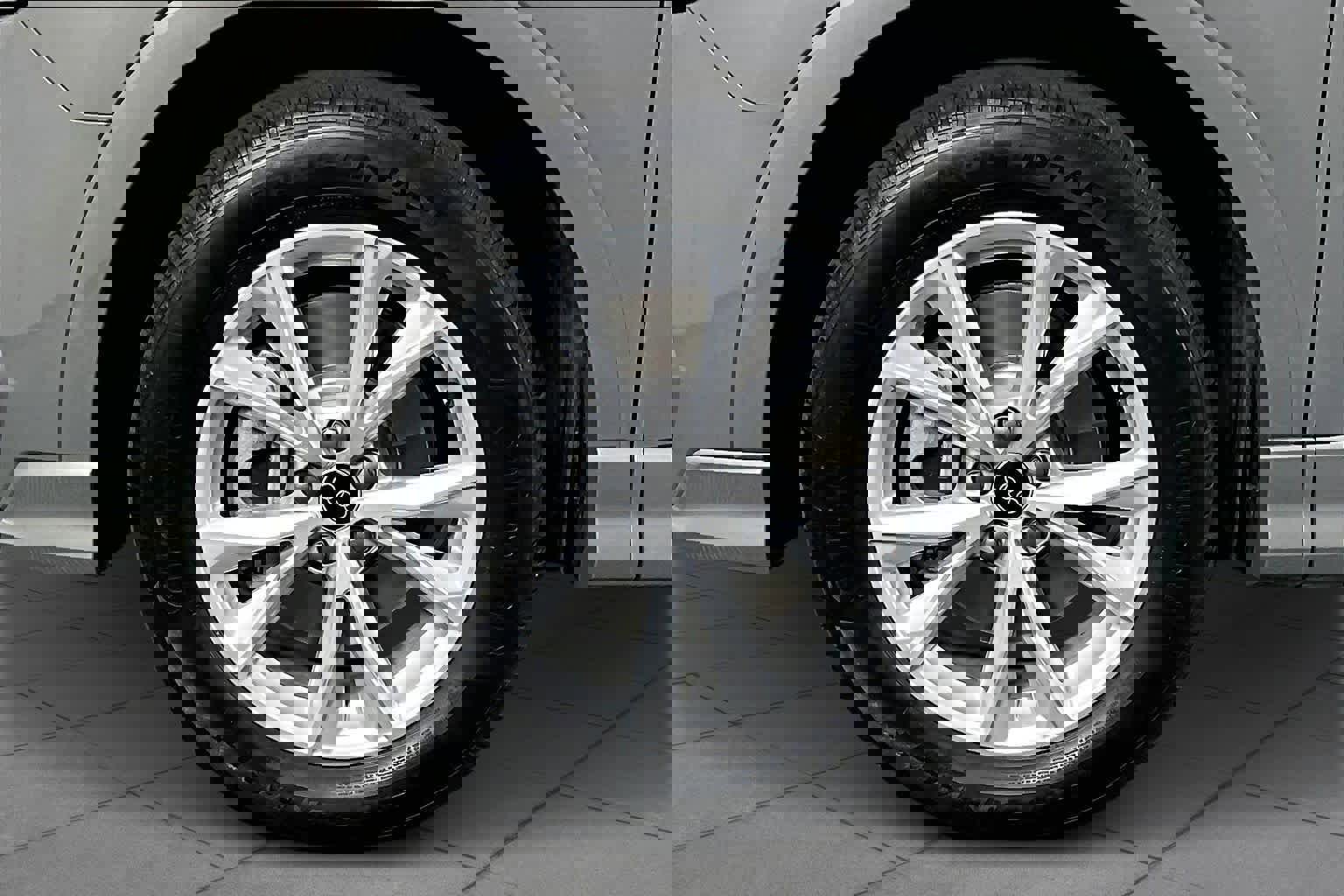 Used 2025 Audi Q3 2.0T Premium image 11