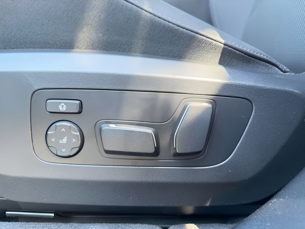 New 2026 BMW X3 xDrive30 w/ Premium Package image 11