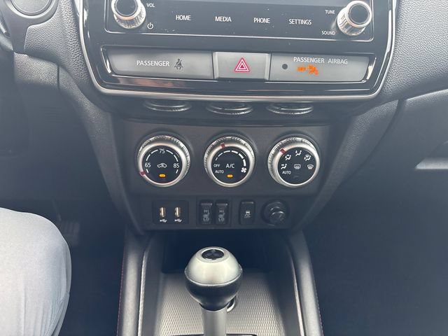 Used 2024 Mitsubishi Outlander Sport AWD image 17