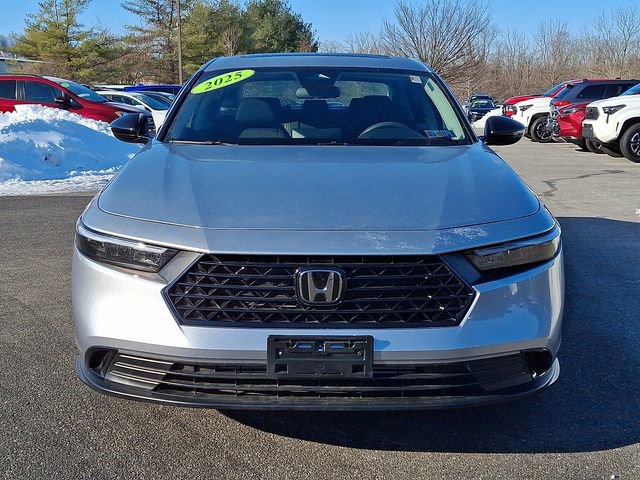 Used 2025 Honda Accord SE image 2