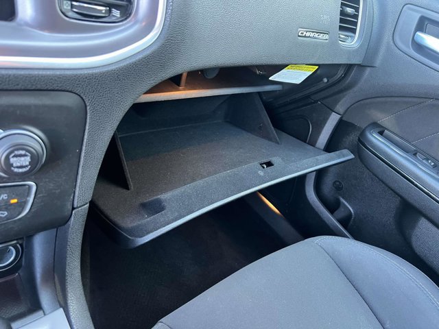 Certified 2022 Dodge Charger R/T w/ Blacktop Package RWD image 30