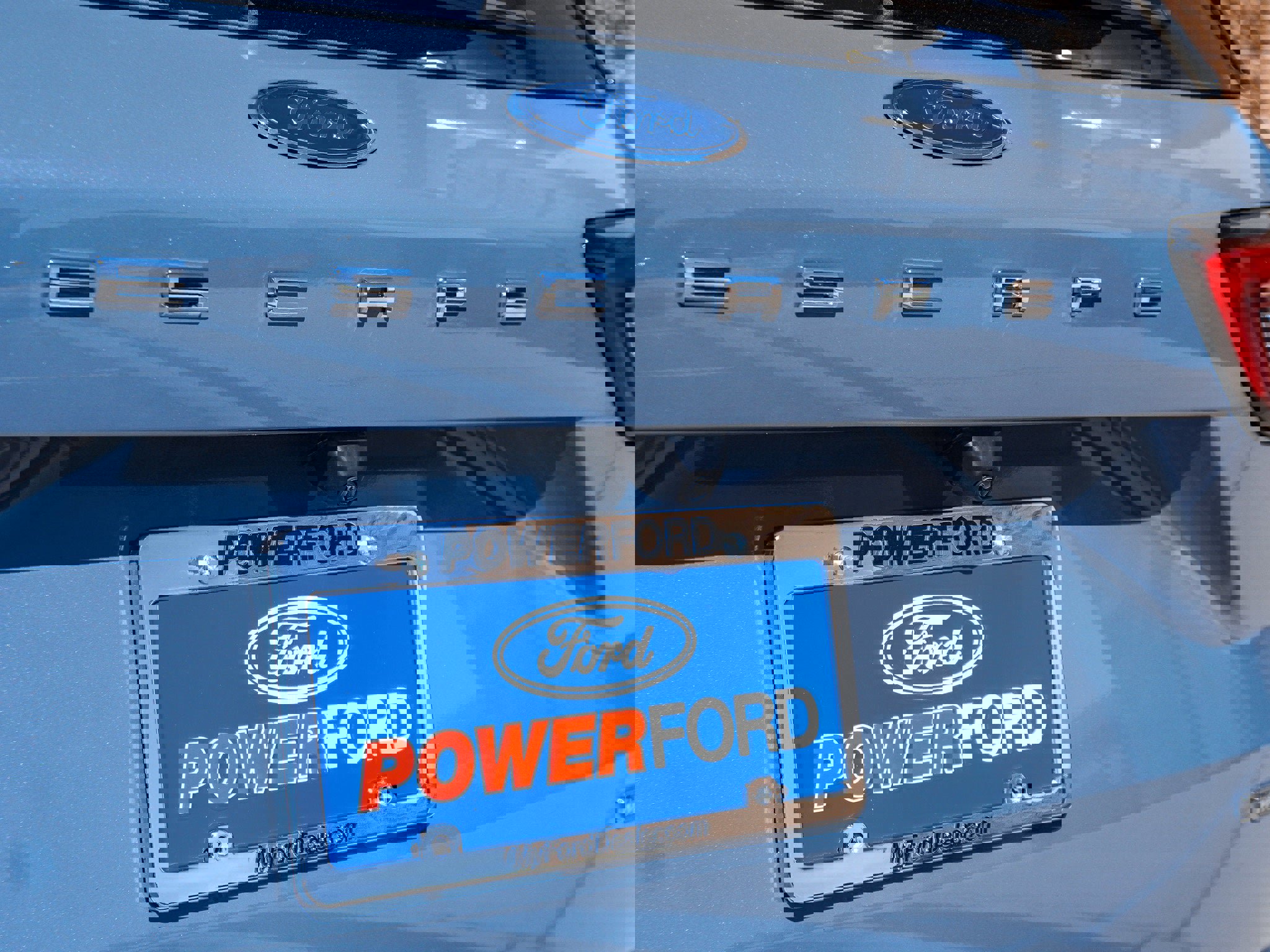 New 2025 Ford Escape SE w/ Class II Trailer Tow Package image 19