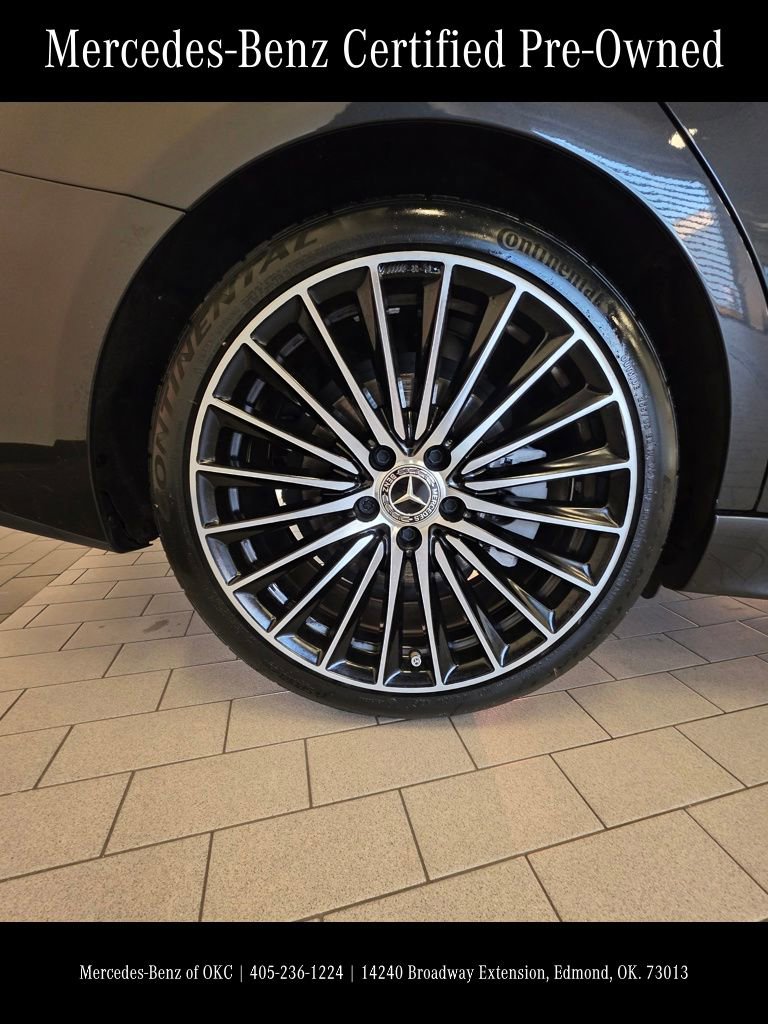 Used 2023 Mercedes-Benz C 300 Sedan image 7