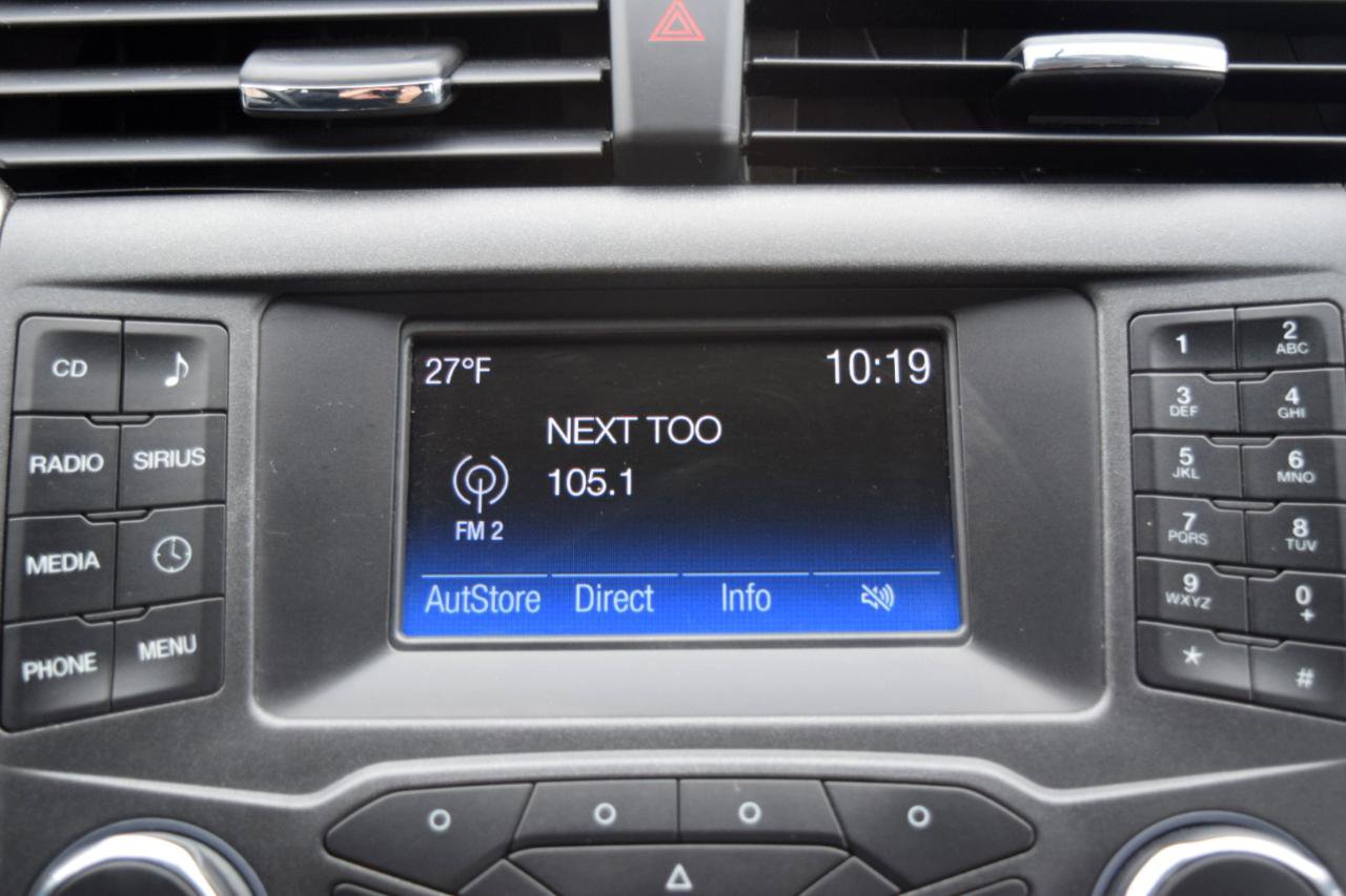 Used 2017 Ford Fusion SE FWD image 22