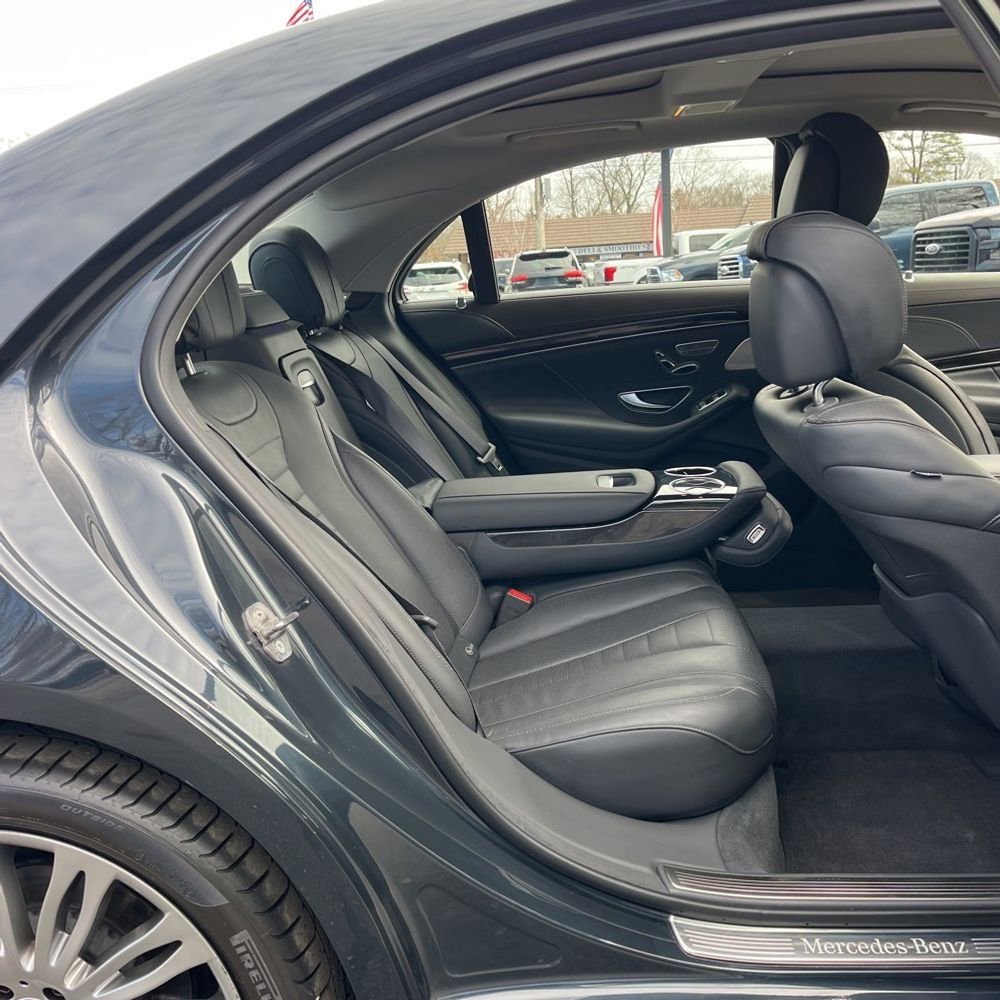 Used 2020 Mercedes-Benz S 560 4MATIC Sedan image 15