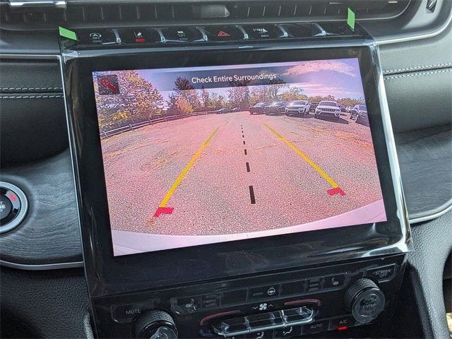 New 2025 Jeep Grand Cherokee Limited image 23